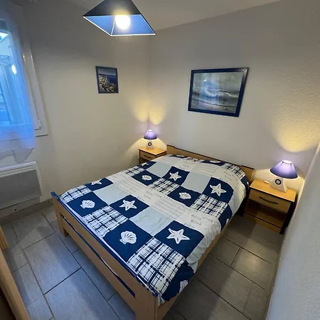 Апартаменти T2 Avec Parking Et Animaux Admis, Capacite 4, Cap D'agde - Fr-1-749-83 *